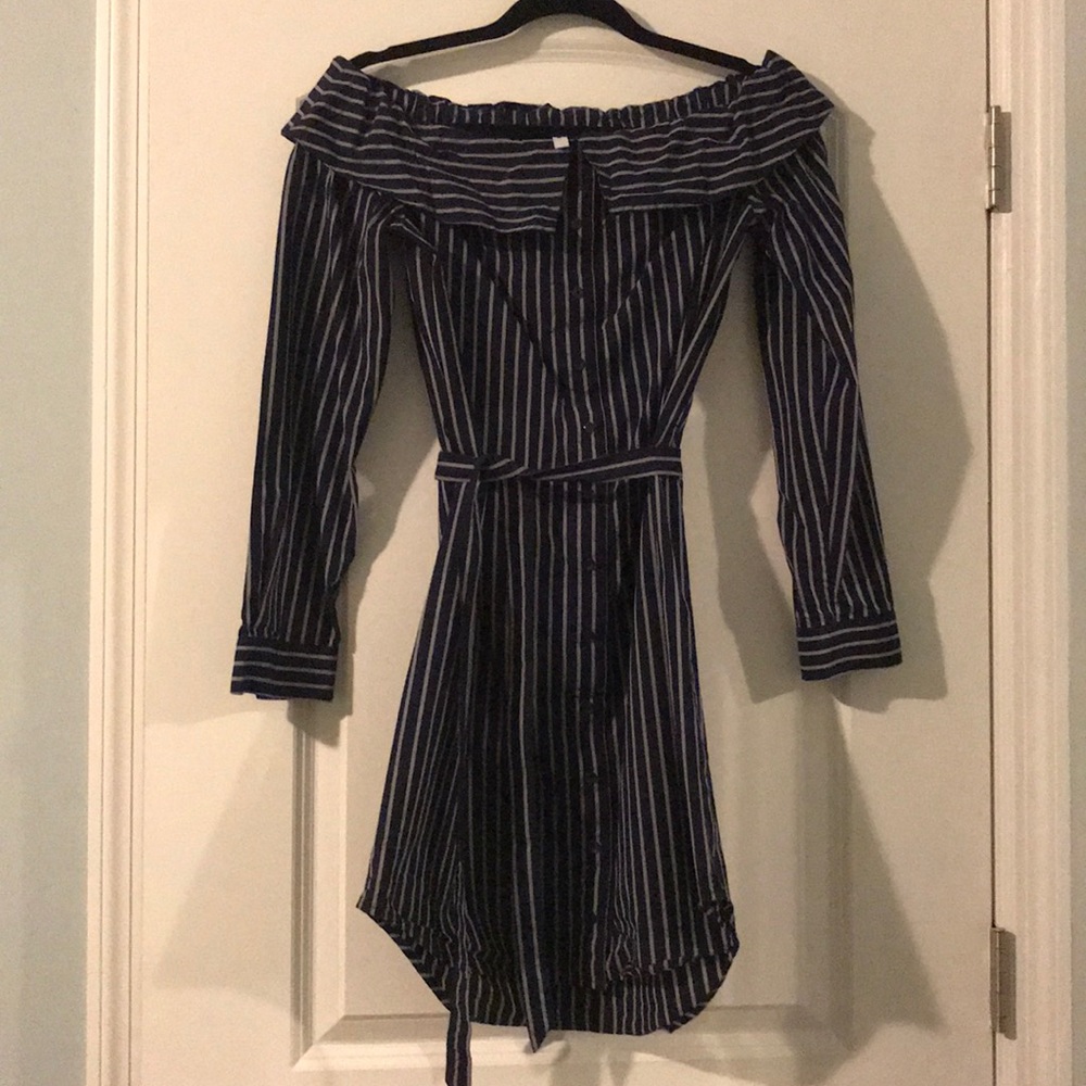 Shirt dress